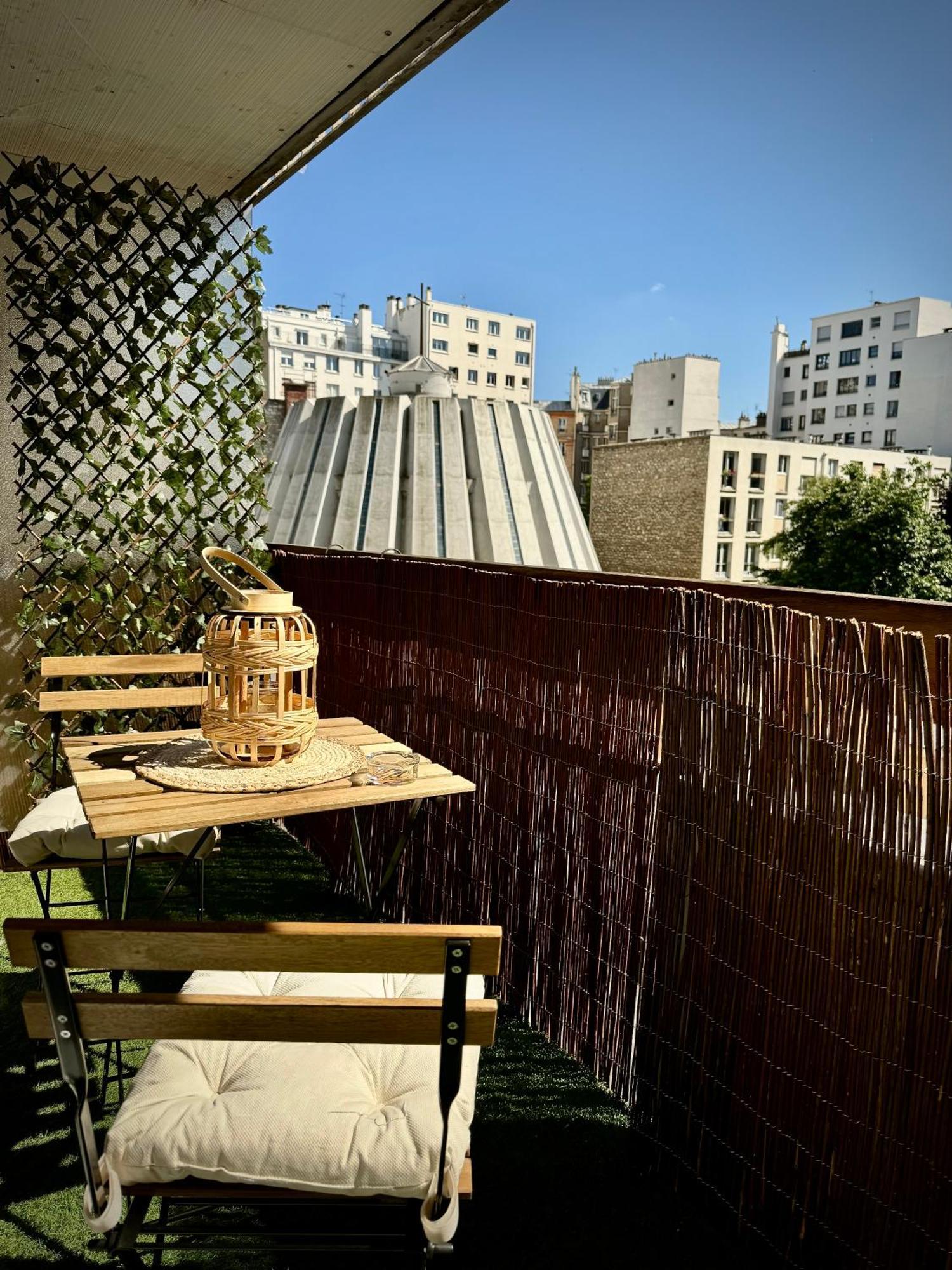 Avec Piscine Parigi