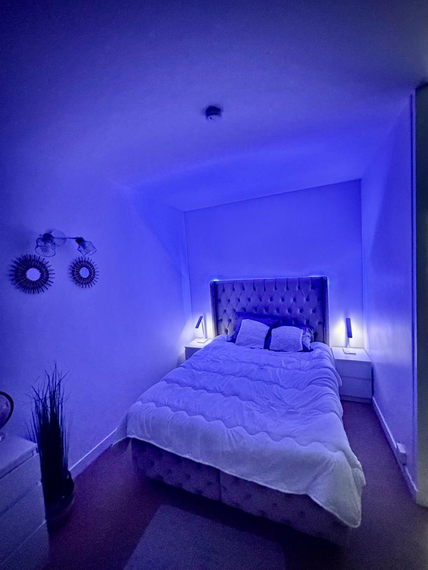 Avec Piscine * Paris